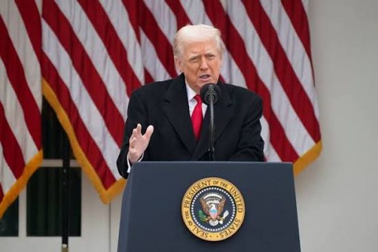 "سيدفع الثمن غالياً".. ترامب يتوعد منفذ الهجوم قرب البيت الأبيض