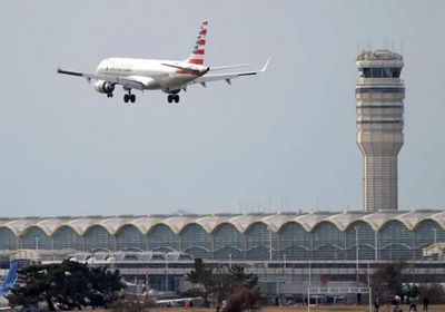 استئناف الرحلات بمطار ريغان بعد حادث إطلاق النار بواشنطن