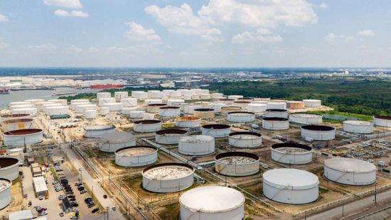 ارتفاع مخزونات النفط بالولايات المتحدة 2.8 مليون برميل