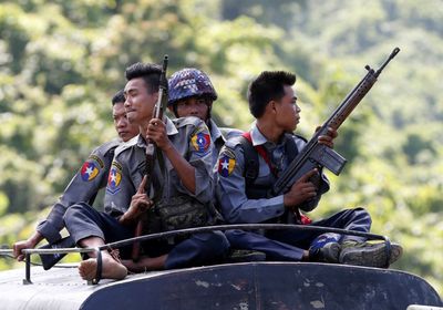 المجلس العسكري في ميانمار يعفو عن الآلاف قبل انتخابات مثيرة للجدل