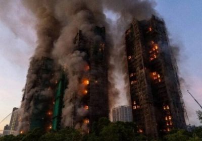 ارتفاع حصيلة الحريق في هونغ كونغ إلى 128 قتيلًا