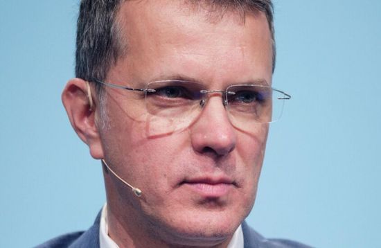 استقالة وزير الدفاع الروماني