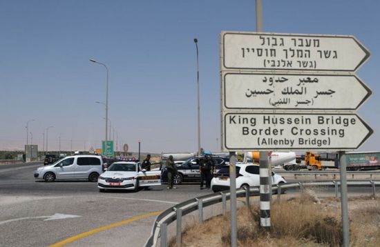 إسرائيل تقرر إعادة السماح بدخول البضائع عبر معبر اللنبي