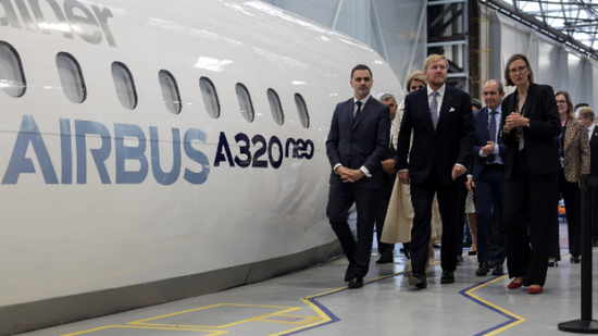 إيرباص تستدعي 6 آلاف طائرة من طراز "إيه 320"
