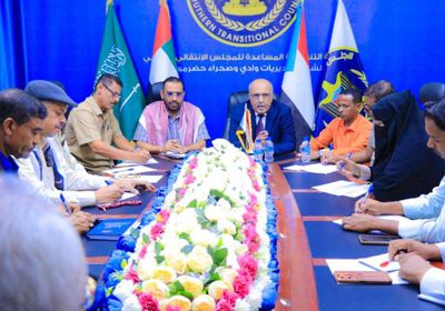رئيس الجمعية الوطنية يتابع تحضيرات احتفالية عيد استقلال الجنوب العربي