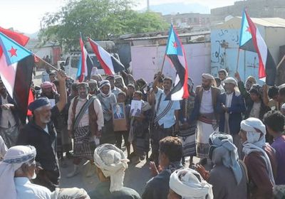 مسيرة جماهيرية في المحفد احتفاءً بالذكرى الـ58 لاستقلال الجنوب العربي