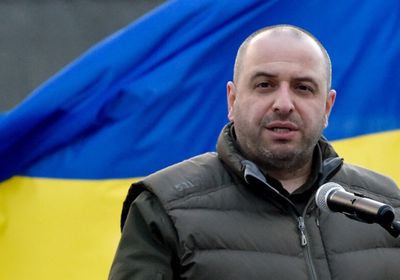 زيلينسكي يعيين عميروف كبيراً للمفاوضين الأوكرانيين بدلا من يرماك