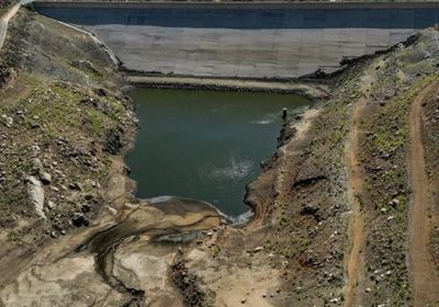 اليونان تعلن حالة طوارئ مائية في أثينا وبحر إيجه