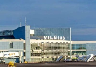 إغلاق مطار العاصمة ليتوانيا مجددًا بسبب المناطيد
