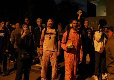 "لا لبراءة نتنياهو".. مظاهرات أمام منزل رئيس إسرائيل