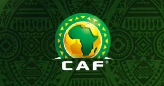 كاف يحيل أحداث مباراة الأهلي والجيش الملكي للجنة الانضباط