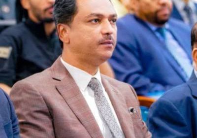 باعوم يهنئ الرئيس الزُبيدي بتحرير وادي حضرموت