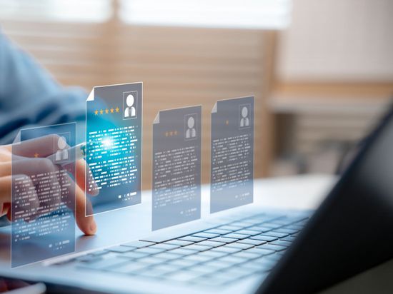 ارتفاع معدل التوظيف في إيطاليا إلى62.7% خلال أكتوبر