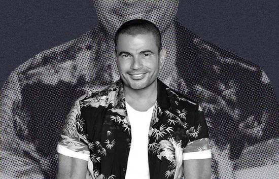 عمرو دياب يحصل على لقب أفضل فنان وألبوم