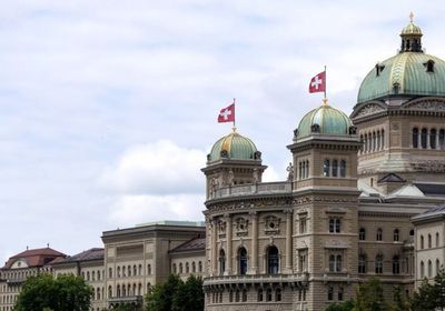 سويسرا تحافظ على صدارتها عالمياً في إدارة الثروات