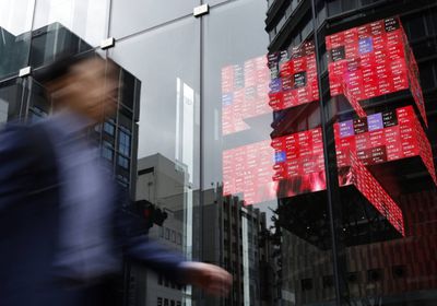 الأسهم اليابانية تتراجع وسط توقعات برفع الفائدة 