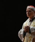 بابا الفاتيكان يلغي لجنة لجمع التبرعات للكرسي الرسولي