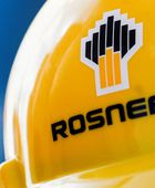 "روسنفت" الروسية تسجل تراجعاً حاداً في صافي الدخل