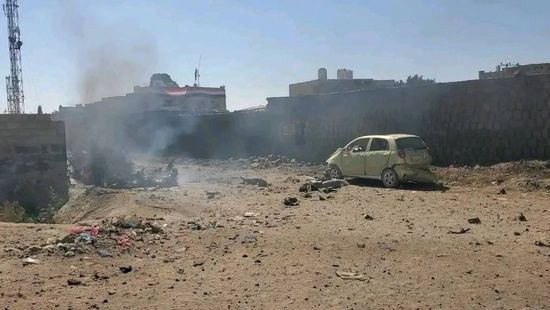 استهداف إدارة أمن الشمايتين في تعز بسيارة مفخخة