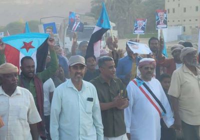 مسيرة جماهيرية لأبناء بأعلال والغرف ابتهاجًا بتحرير وادي حضرموت