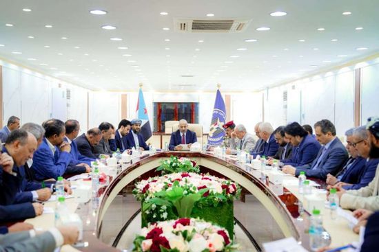 الرئيس الزُبيدي يدعو جماهير الجنوب للاصطفاف حول القوات الجنوبية