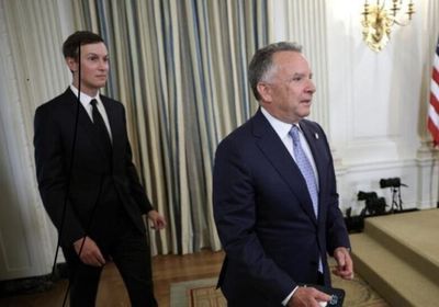 زيلينسكي يتواصل هاتفيًا مع ويتكوف وكوشنر