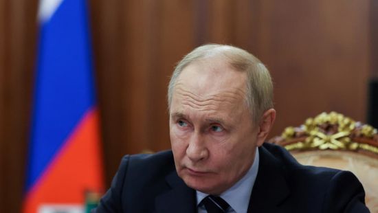 الكرملين يرحب بإنهاء صفة "التهديد المباشر" من قبل واشنطن