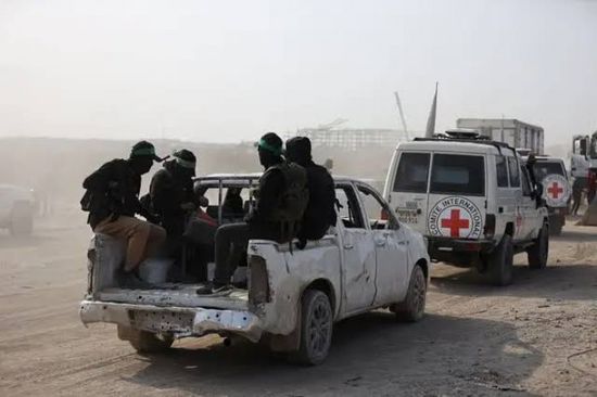 إسرائيل: حماس والصليب الأحمر يستأنفان البحث عن جثة آخر محتجز