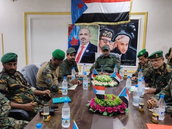 حزام أبين يناقش المستجدات الأمنية ويرفع مستوى الجاهزية