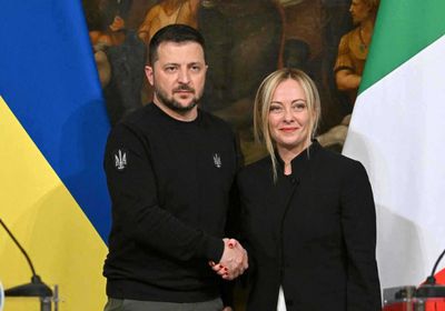 إيطاليا تدعم أوكرانيا بمولدات كهربائية