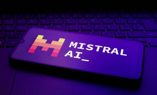 "ميسترال إيه آي" الفرنسية تطلق مجموعة من نماذج الذكاء الاصطناعي