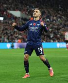 اللاعب البريطاني السابق بارتون يتجنب الحبس الفوري بسبب منشورات مسيئة