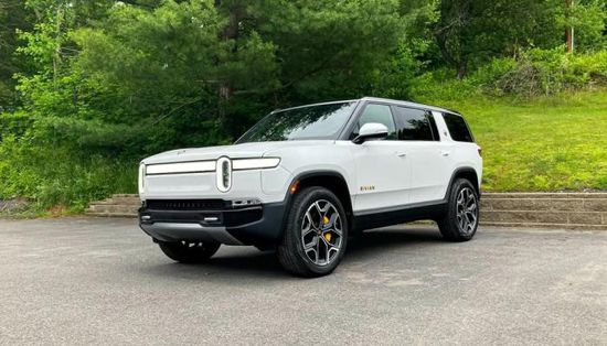 "ريفيان" تستدعي نحو 35 ألف مركبة لاحتمالية وجود خلل