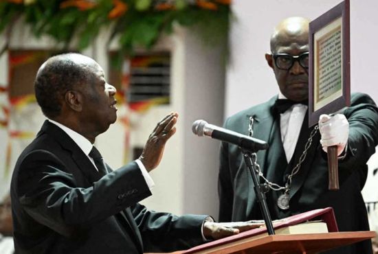 الحسن واتارا يؤدي اليمين الدستورية رئيساً لساحل العاج