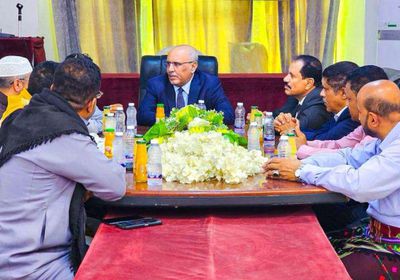 الكثيري يطلع على أوضاع مؤسسة كهرباء وادي حضرموت