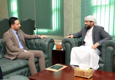 المحرّمي يناقش خطط هيئة الأراضي لتطوير أدائها