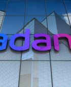 "أداني" تستعد لاستثمار 5 مليارات دولار في مجمع لمراكز بيانات