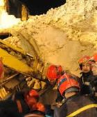 قتلى وجرحى في سقوط عمارتين شرقي المغرب