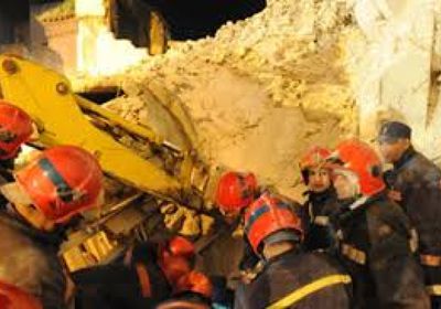 قتلى وجرحى في سقوط عمارتين شرقي المغرب