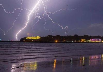 عواصف قوية تضرب شمال غرب المحيط الهادئ