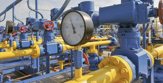 تراجع مخزونات الغاز الطبيعي الأمريكية بأقل من التوقعات