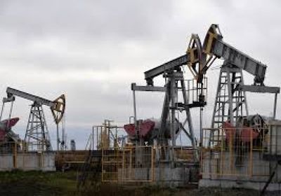 وكالة الطاقة الدولية: عائدات روسيا من صادرات النفط تلامس أدنى مستوى