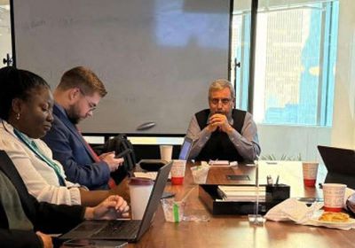 ممثل الانتقالي يستعرض مع ممثلي دول مجلس الأمن التطورات بالجنوب