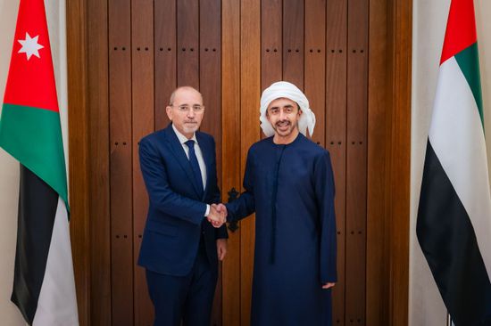 عبدالله بن زايد يستقبل وزير الخارجية الأردني