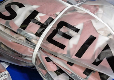 فرنسا تطالب "شي إن" بضوابط الامتثال وتتراجع عن تعليق منصتها