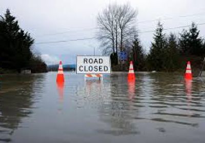 فيضانات في الولايات المتحدة وكندا وإجلاء آلاف السكان