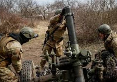 أوكرانيا: قصفنا سفينتين روسيتين تنقلان معدات عسكرية