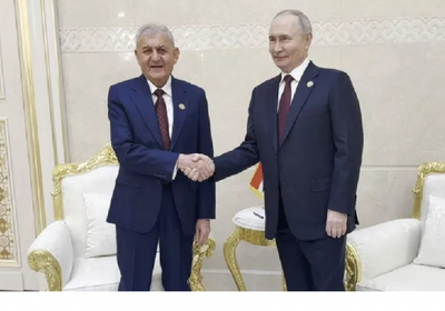 الرئيس الروسي يلتقي نظيره العراقي في العاصمة التركمانستانية عشق آباد