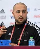 استقالة مجيد بوقرة بعد خروج الجزائر من كأس العرب