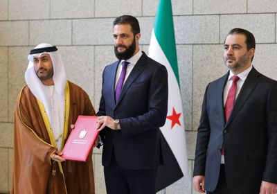 سفير الإمارات الجديد يقدم أوراق اعتماده إلى الرئيس السوري